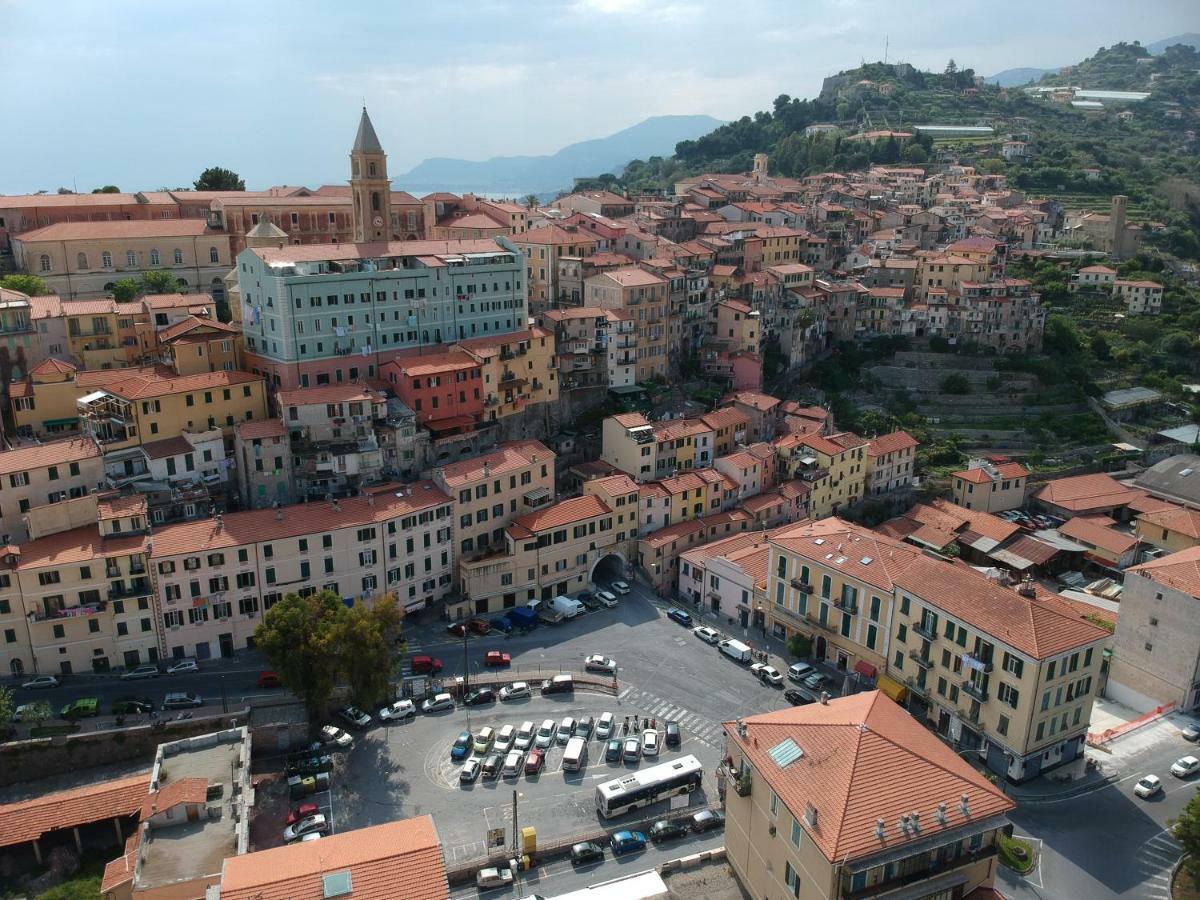 Medieval House Ventimiglia Bagian luar foto